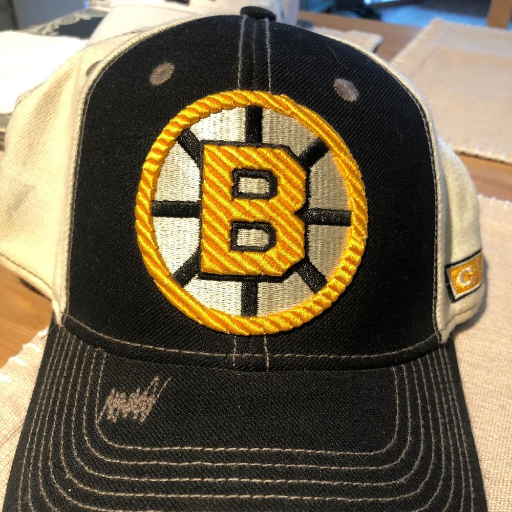CCM Boston Bruins hat